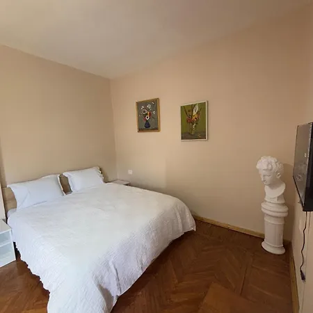 Historical Center Flat * Tirana