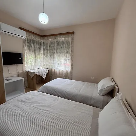 Historical Center Flat Apartman Tirana